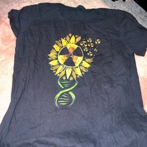 Radiology Flower design tee